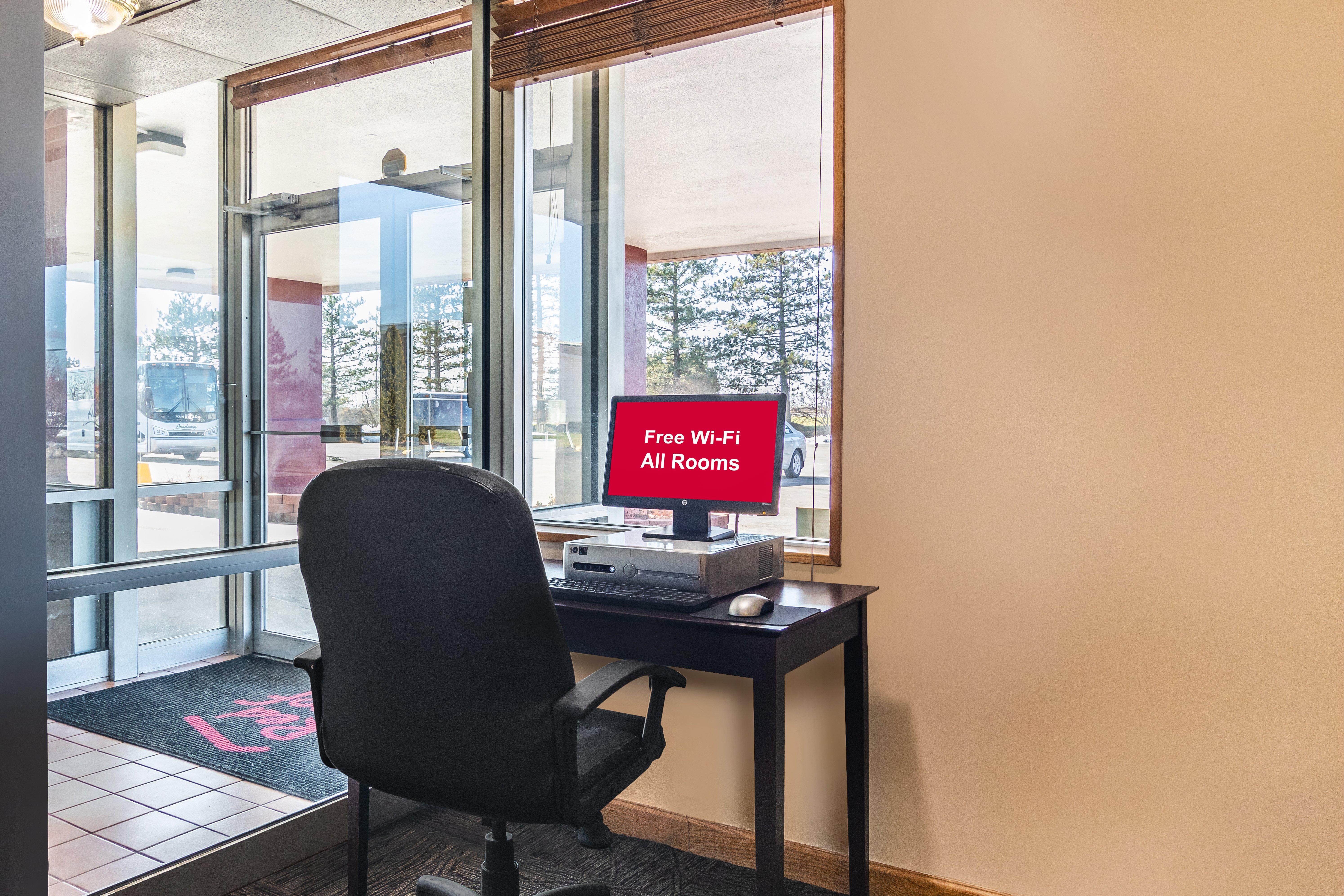 Red Roof Inn Ashtabula - Austinburg Εξωτερικό φωτογραφία