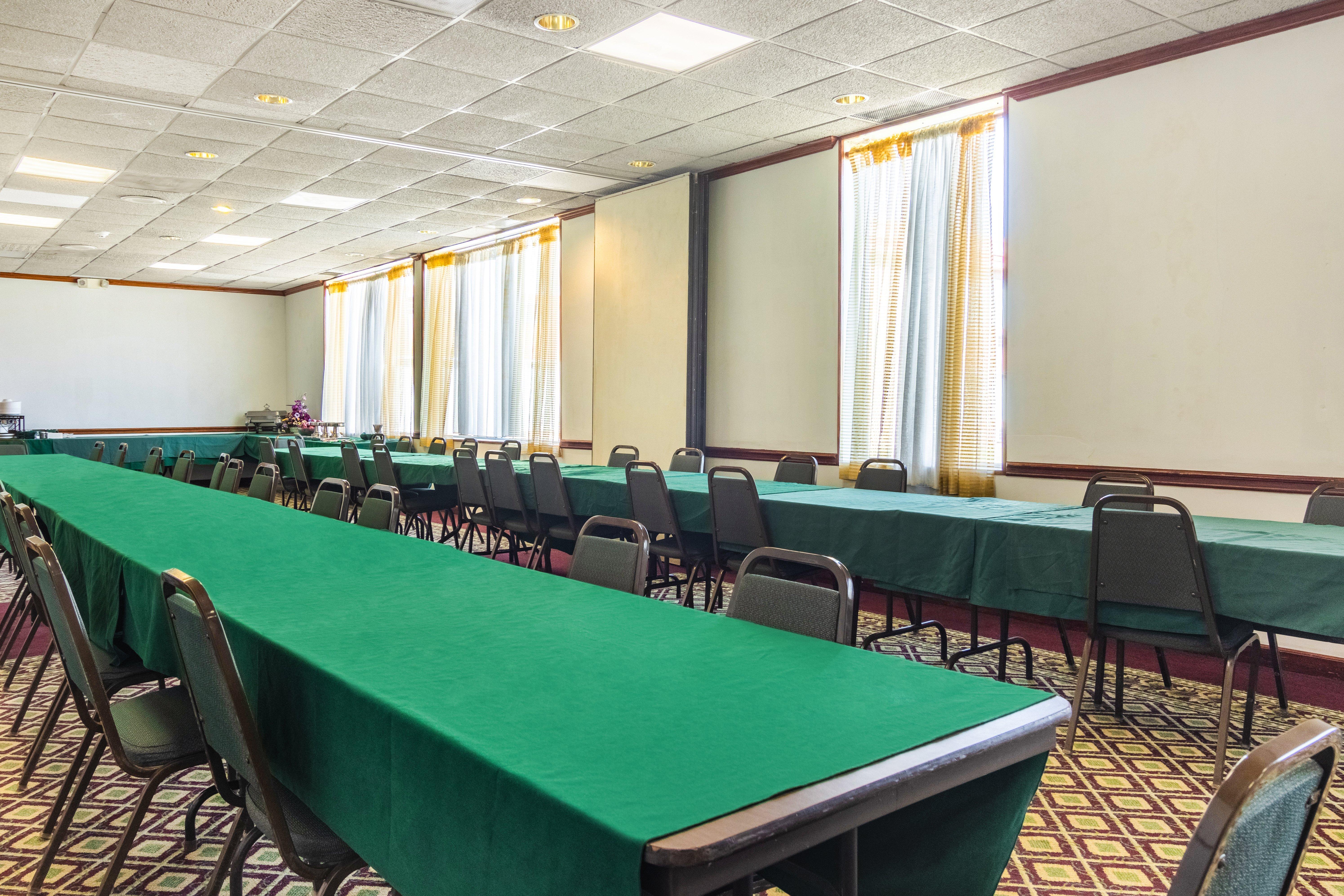 Red Roof Inn Ashtabula - Austinburg Εξωτερικό φωτογραφία